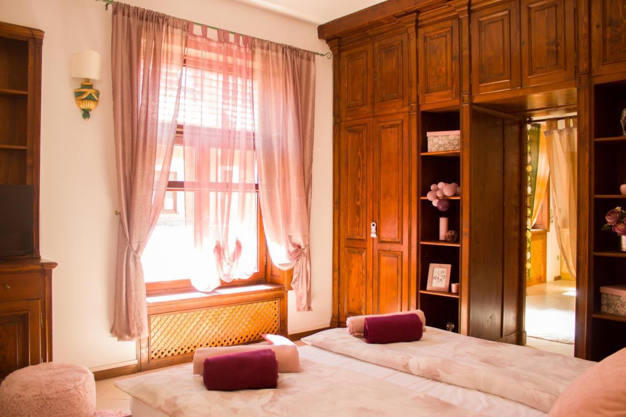 9 Stylish Suite In Unirii Square Timisoara Exterior photo